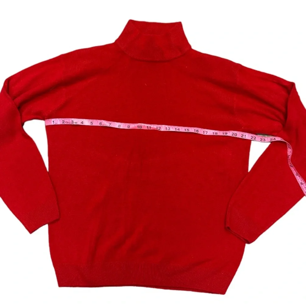 Milano Ladies Red Long Sleeve Turtleneck Sweater Size Large EUC Vintage